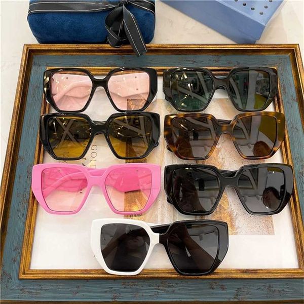 

42% off 2023 new family large frame sunglasses women's ins net red same fashionable color block plate sunglasses men gg0956, White;black