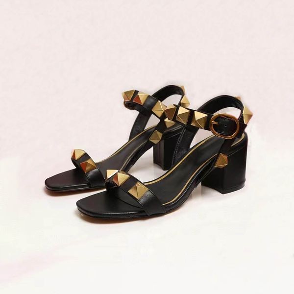 

designer sandal women slides platform beach outdoor leather flip flop flat sandals hawaii style sandal for summer beach, casual lightweight, Black