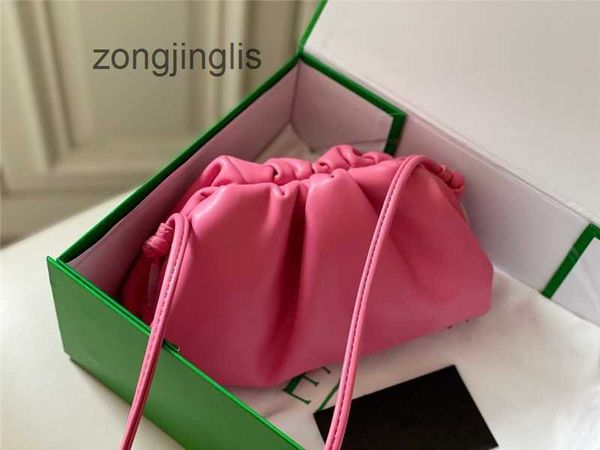 

cloud casual botteges 2023 venetas bag women's leather underarm white pouch one shoulder crossbody cowhide designer 3op0