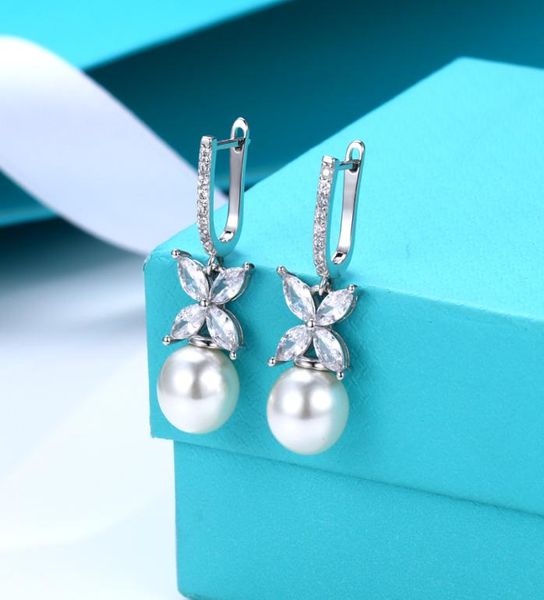 

t brand designer classic style pearl stud earrings ladies fashion simple jewelry ear studs9178458, Golden;silver