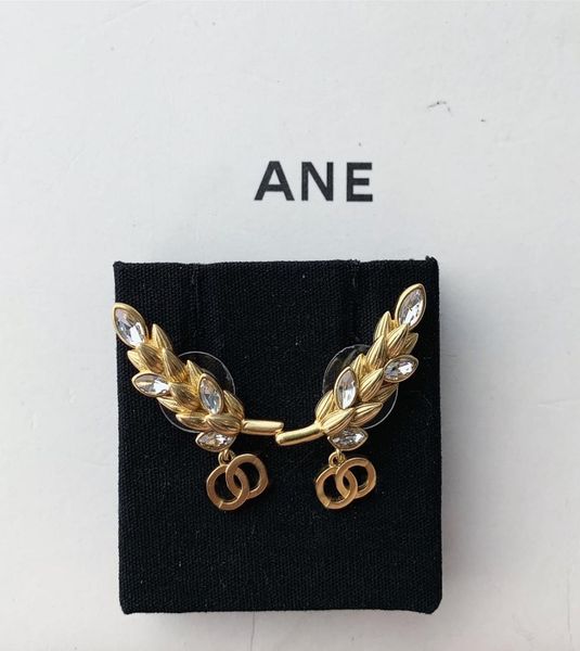 

luxury brand designer stud earrings famous women crystal rhinestone pearl earrings wedding party jewelry42110484, Golden;silver