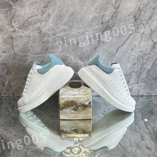 

new luxurys outdoor running shoe designer fashion platform sneakers for women mens leather black white alexander walking sport xsd221125