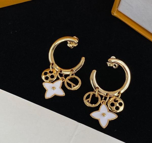 

2022 new farshion classic designer earrings 18k gold dangle chandelier earring for women party jewelry gift3323483, Silver