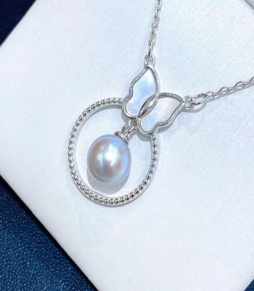 

22091704 women039s pearl jewelry necklace akoya 775mm mother of pearl butterfuly 4045cm au750 white gold plated pendant char6178979, Silver