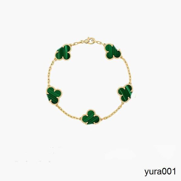 

designer bracelets van clover bracelet designer fashion charm s for girls women 18k gold silver black white red green brand bracelet wedding, Golden;silver