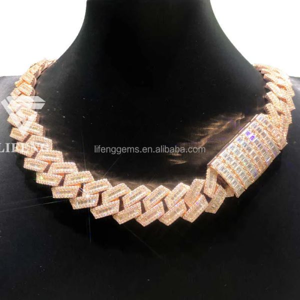 

mixed inlay of bugaette and circular moissanite stones 20 mm yellow or rose gold hip-hop moissanite cuban link chain, Silver