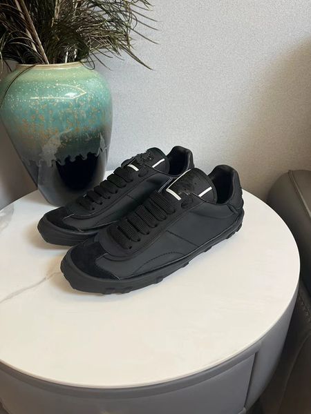 

designer sneakers calfskin casual shoes men women vintage suede trainer reflective sneaker mens platform shoe 0714, Black