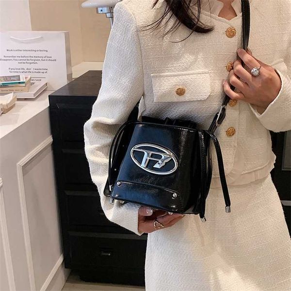 

30% off handbag designer 2023 this year's popular new niche design single shoulder crossbody for women in korea fashionable letter buck