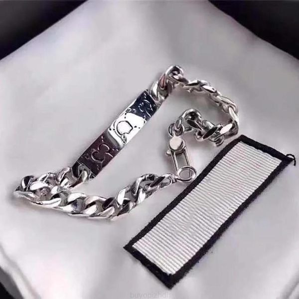 

2022 brand new luxurys desingers charm bracelet niche men and women with same genie monmster skull love fearless sterling silver c5637007, Golden;silver