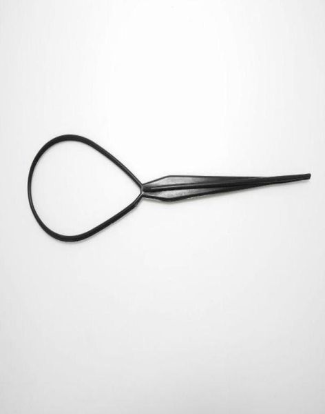 

1set portable magic hair pattern pull pin bun maker clip random colors1570342