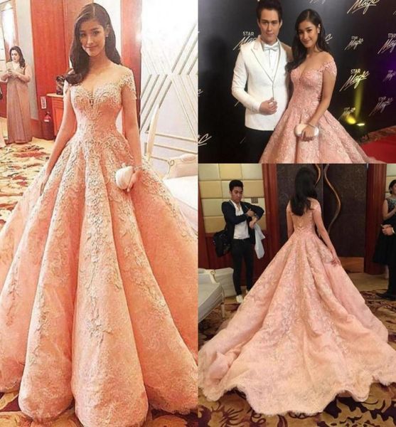 

2017 pink off shoulder prom dresses red carpet floor length ruffles evening gowns long women retro lace sweep train celebrity part8721439, Black