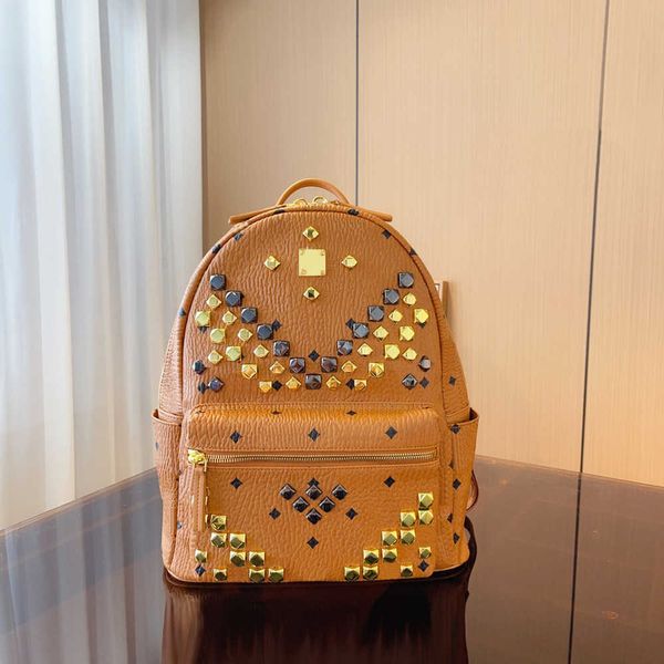 

designer backpack bookbag designers back pack women rivets backpack designers bookbags fashion all-match large capacity schoolbag