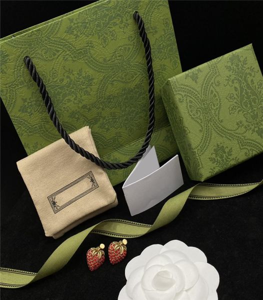 

vintage strawberry diamond earrings double letter rhinestone studs designer red crystal ear hoops with box9258225, Golden