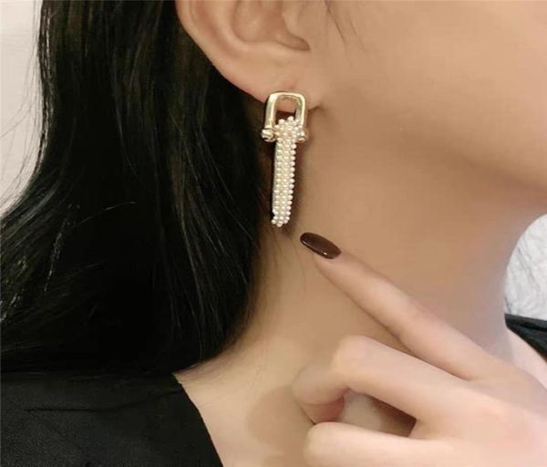 

2020 new baroque pearl stud earrings for women vintage u chain earring female brincos patchwork earring pendant hiphop jewelry2046995, Golden;silver