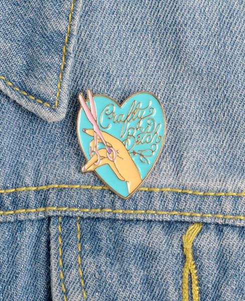 

cute small love heart funny enamel brooches pins for women christmas demin shirt decor brooch pin metal kawaii badge fashion jewel1454279, Gray