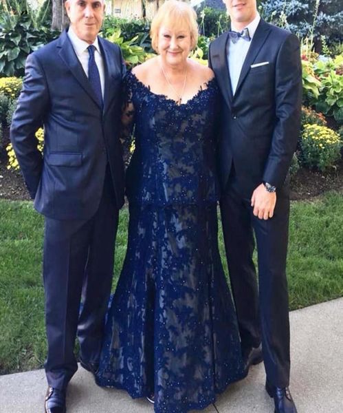 

plus size mother of the bride dresses lace beaded off shoulder long sleeves formal mother evening dress wedding party gowns4552393, Black;red
