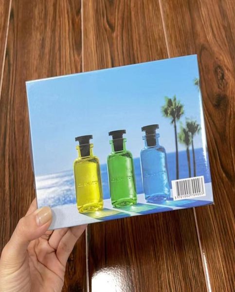 

selling perfume threepiece fourpiece glass bottle spray perfume5652848