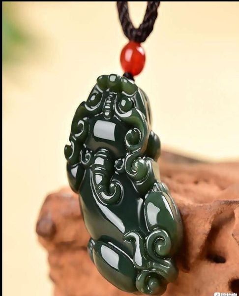 

xinjiang hetian jade qingyu lucky pi xiu pendant ship ping08300362, Silver