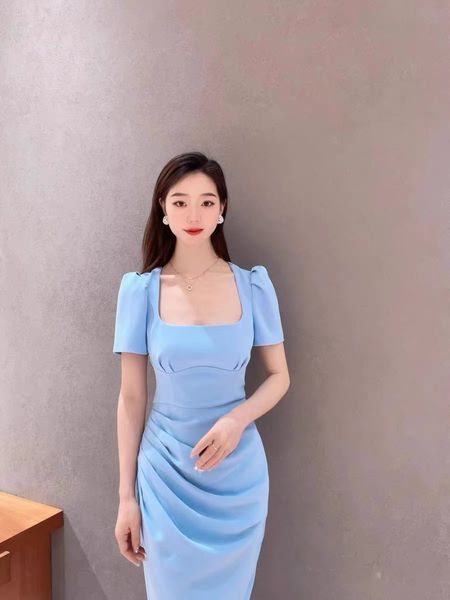 

new s-elf portrait white cream midi dress, Black;gray