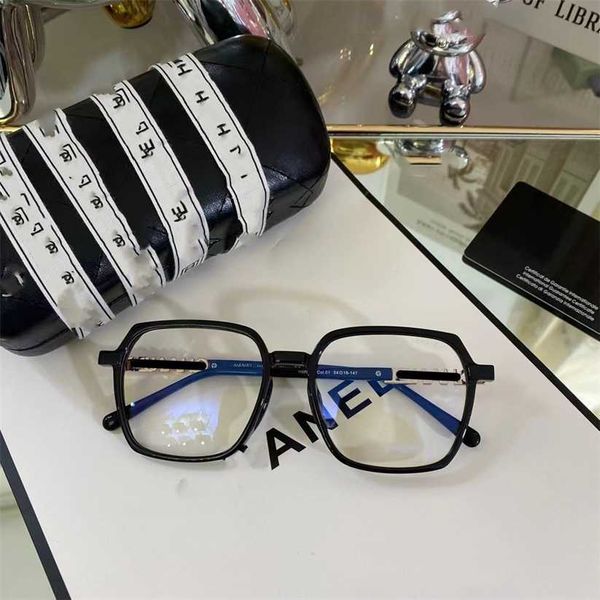 

sunglasses 2023 designer sunglasses 2023 new small fragrance eyeglass frame anti blue for women 7068 extremely myopic can, White;black