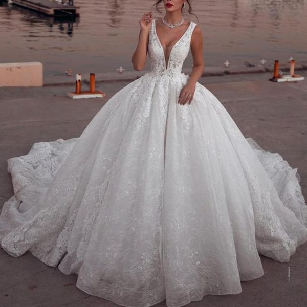 

modest deep v neck ball gown wedding dresses backless lace bodice applique pleated court train reception dress bridal gowns7298001, White