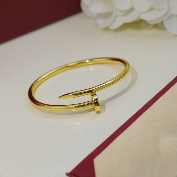 

designer letter gold plated carti bracelet women's luxury size#17 brand bracelet fashion bracelet daily accessories party wedding valen, Black