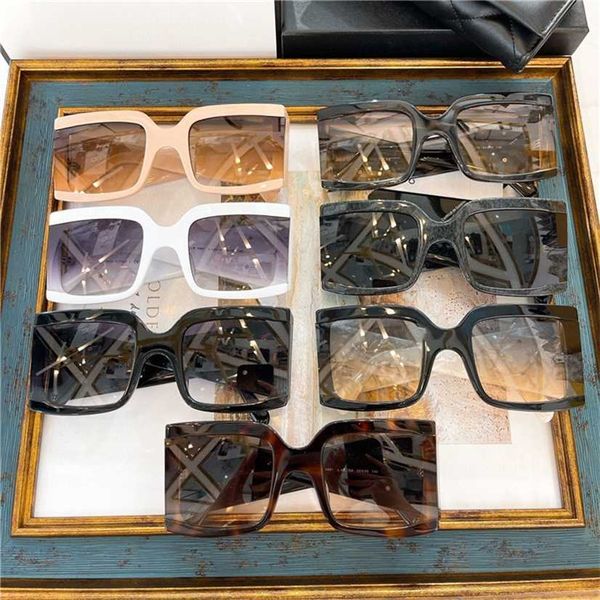 

sunglasses 2023 designer sunglasses 2023 new xiaoxiangjia's new fashion letter big box the same type of rhombus sunglasses ch4991, White;black