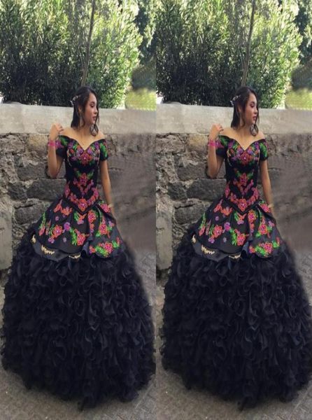 

2022 modest mexican charro quinceanera dresses tiered ball gown vinatge embroidered off the shoulder satin organza sweet 15 dress 3951155, Blue;red