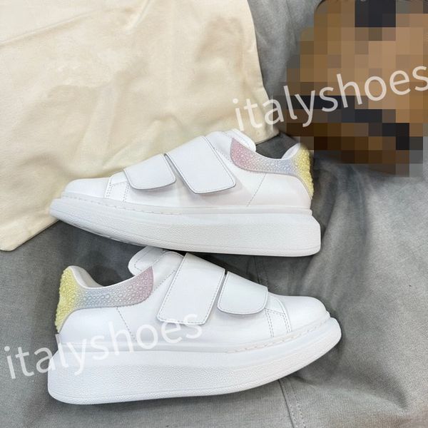 

new luxurys designer casual shoes genuine leather sneakers womens old dad shoes fashion black white popular shoe xsd230402