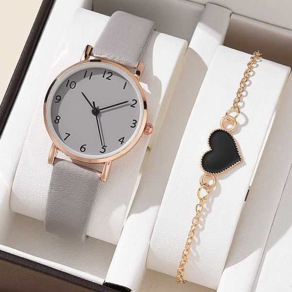 

2pcs set new watch women fashion casual leather belt watches simple ladies round dial quartz wristwatches dress clock xbxm owh4, Slivery;golden