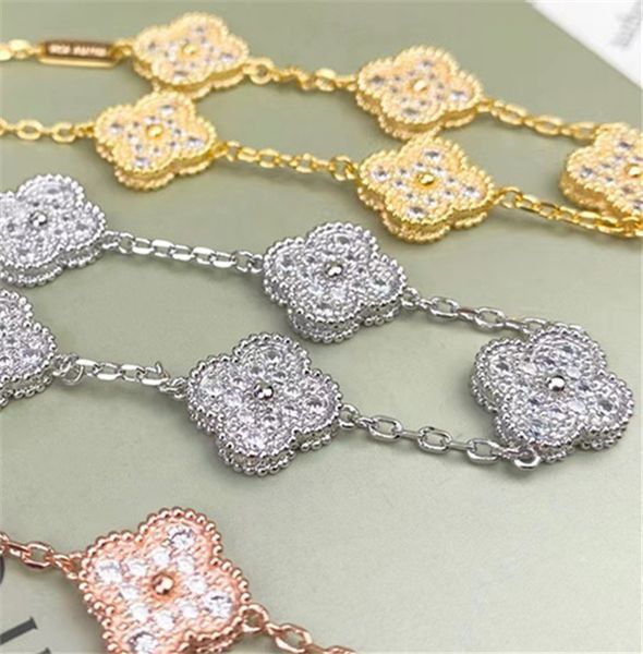 

bracelet van clover luxury bracelet for men bracelets designer for women bracelet designer jewelry bangle bracelet diamond bracelet women de, White