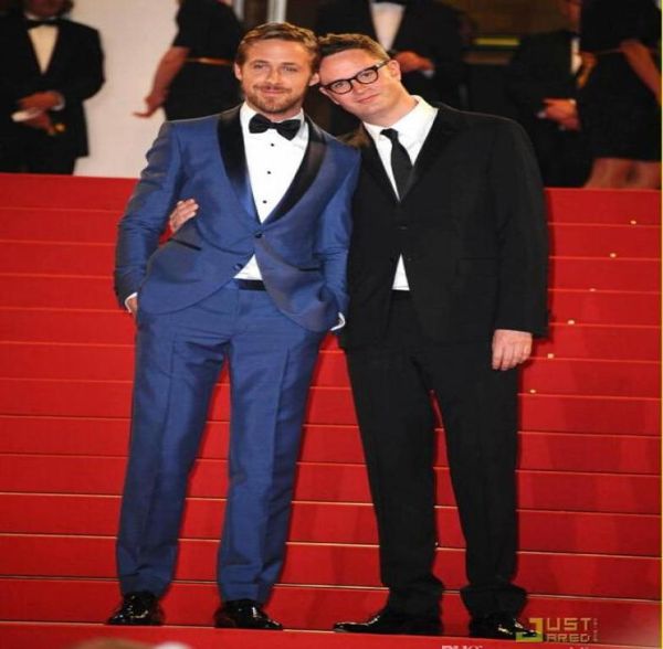 

new 2019 design men blue wedding groom tuxedos man suit slim fit groomsman bridegroom suits jacketpantstievest qh909588699, Black;gray