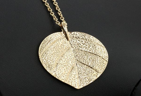 

women leaf pendant necklaces gold simple leaves alloy chain choker necklace for girl european design fashion lady vintage punk cha9827661, Silver