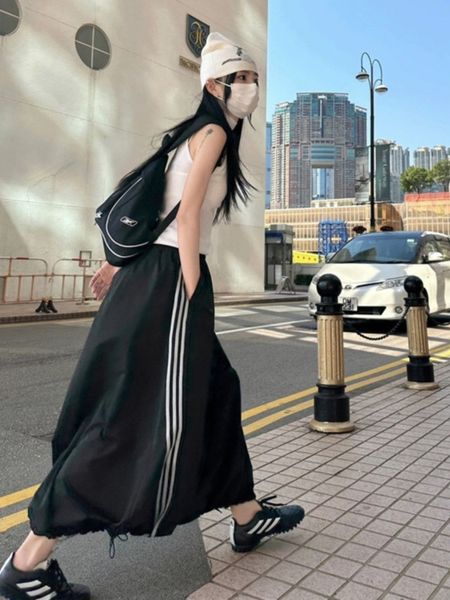 

skirts y2k american vintage skirt women side striped parachute skirt korean drawstring high waisted casual aesthetics black skirts 230717