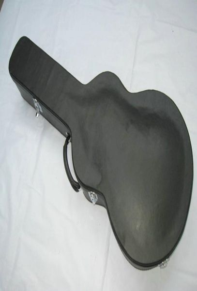 

black hardshell guitar case for electric guitar01234567677400