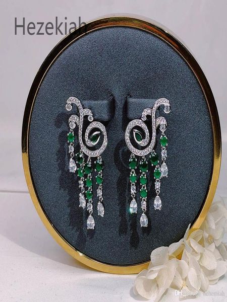 

hezekiah 925 tremella needle noble earrings long section shiny tassel eardrop new plating dance party 8782235, Golden