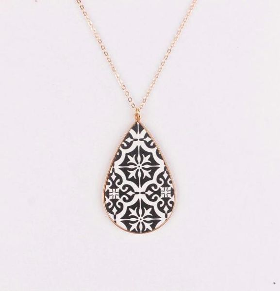 

baroque style textured leather teardrop pendant long moroccan necklace in gold back for women print leathers necklaces holiday jew6856486, Silver
