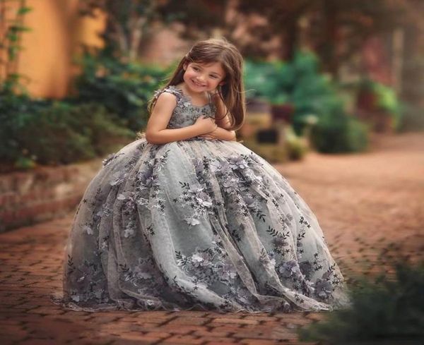 

gray ball gown girls pageant dress 2019 jewel sleeveless floral appliques flower girl dresses for wedding baby birthday party gown6816669, White;blue