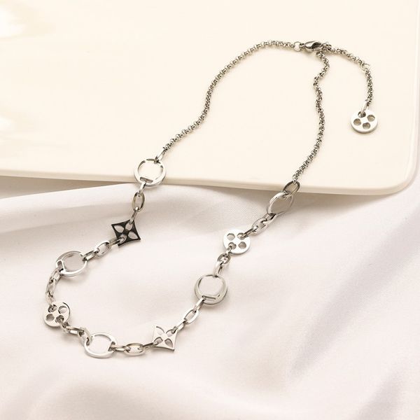 

fashion jewelry vvs chain womens designer jewelry layered heart necklace chains pendant handmade 18k gold silver chain plated dainty gold ch