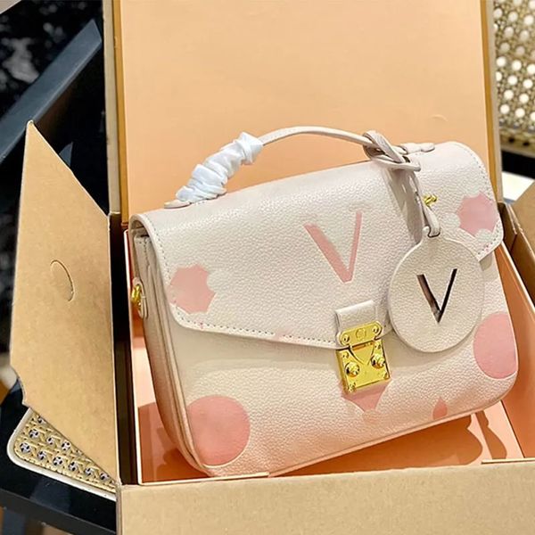 

paris senior designer new messenger bag single shoulder bag crossbody bag handbag fashion fashion style net celebrity the same style not pic, Black;red