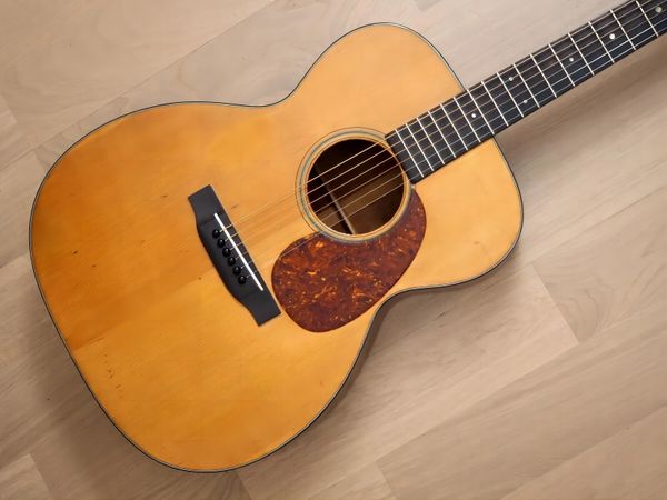 

000-18 vintage pre-war acoustic guitar, adirondack spruce