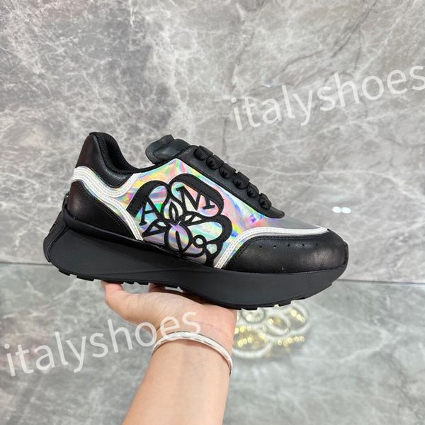 

luxurys reflective leather dad shoes space stitching material sneakers designer sneakers modern autumn winter trendy shoe xsd230403, Black