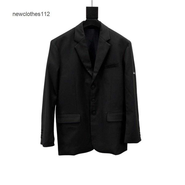 

the high version b family black minimalist suit is made of wool blended and finely cut making it versatile and suitable for balenciga men an, Black;brown
