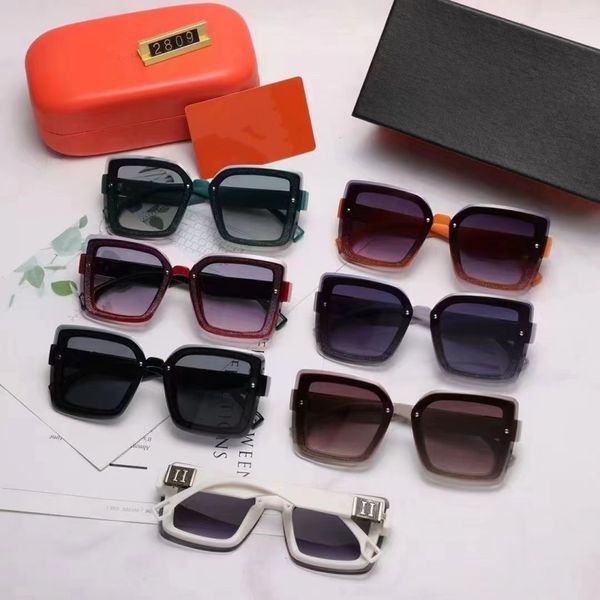 

designer sunglasses men's and women's sunglasses super uv resistant polarized sunglasses letter decoration simple and fashionable, White;black