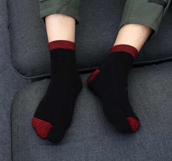 

2 pairs men socks cotton 2 toe yoga socks new design japanese style flip flop sandal split toe tabi black white gray color5546313