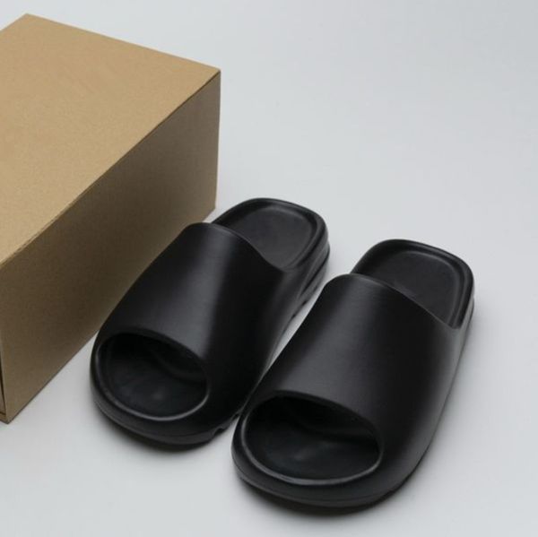

fashion yeezys slides designer slippers onyx rubber slider foam runners sandals graffiti bone white resin desert beach men women designer be, Black