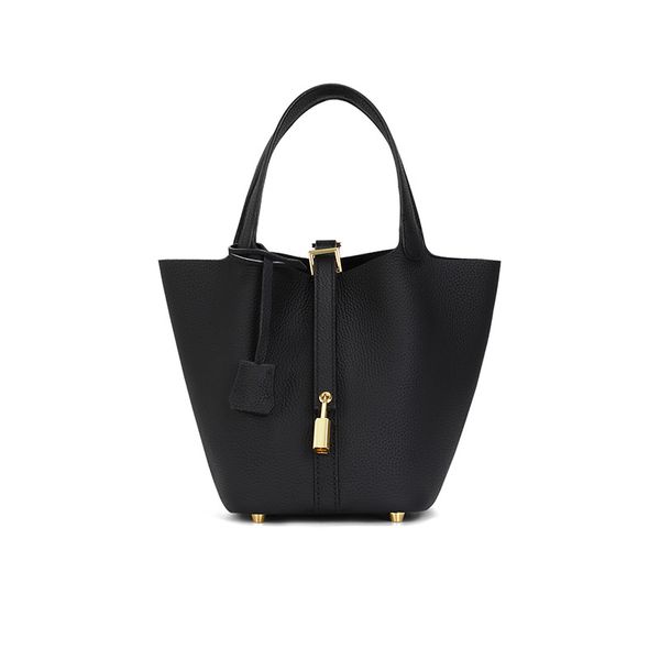 

9a customizable, hand-sewn, high-quality vegetable basket, leather, simple, luxurious and fashionable handbag