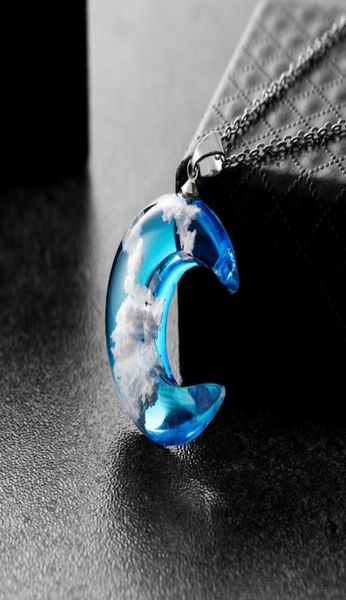 

2020 moon pendant necklace design fashion jewelry romantic crystal necklace for women female gift transparent resin necklaces2378757, Silver