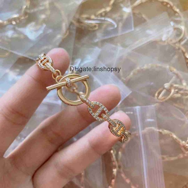 

aher mas designer luxury brand enamel bracelet hollow out pig nose bracelet fashion silver plating diamond, Black