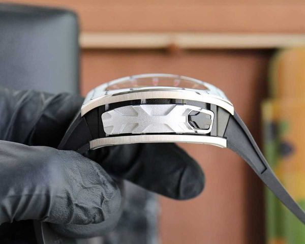 

designer classical men wrist watches superb rm62-01 watch niuy fully automatic mechanical movement sapphire mirror ntpt carbon fiber case wi, Slivery;brown